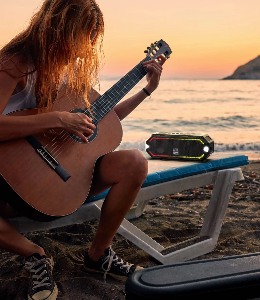 Black Wireless Bluetooth Speaker O99369