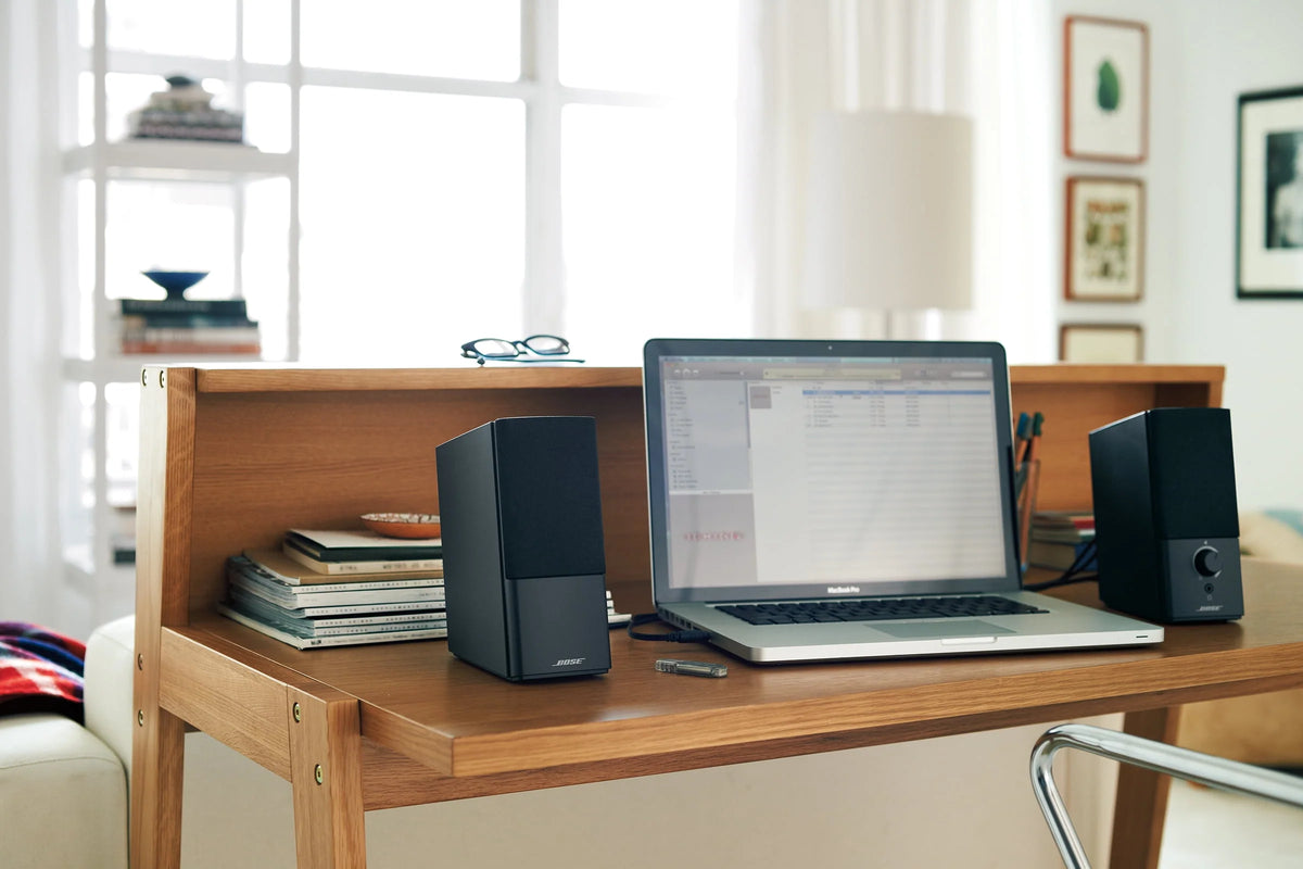 2 speakers per pack, 7.5 inches Computer Speaker System R17071