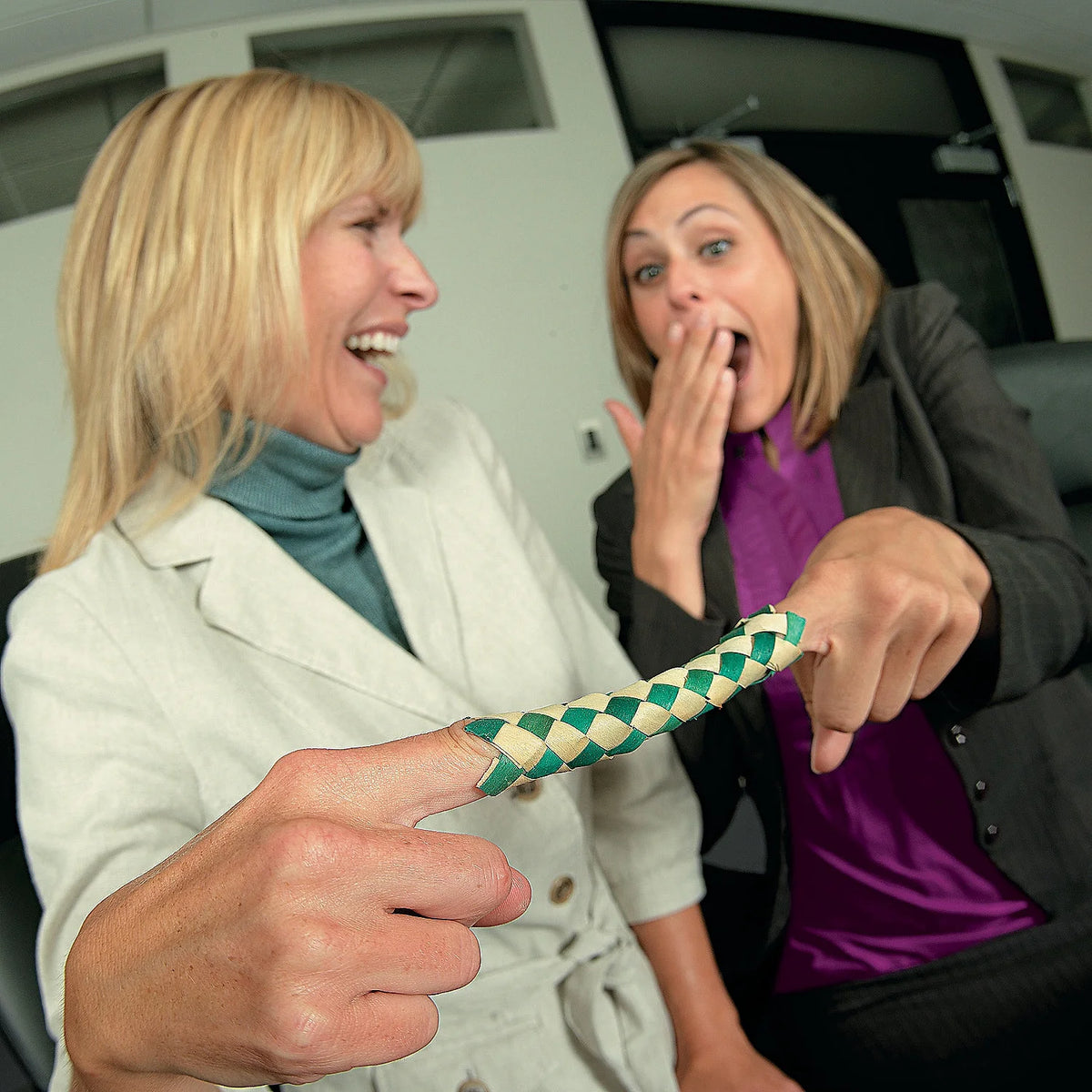 72 Pc Finger Traps S34320