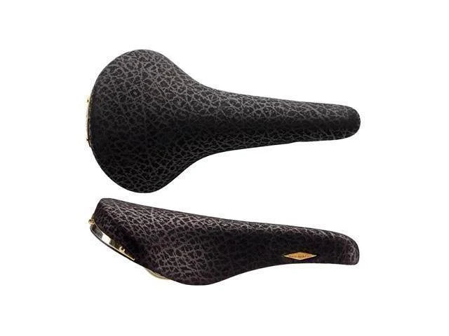 Rino Black Saddle H1676