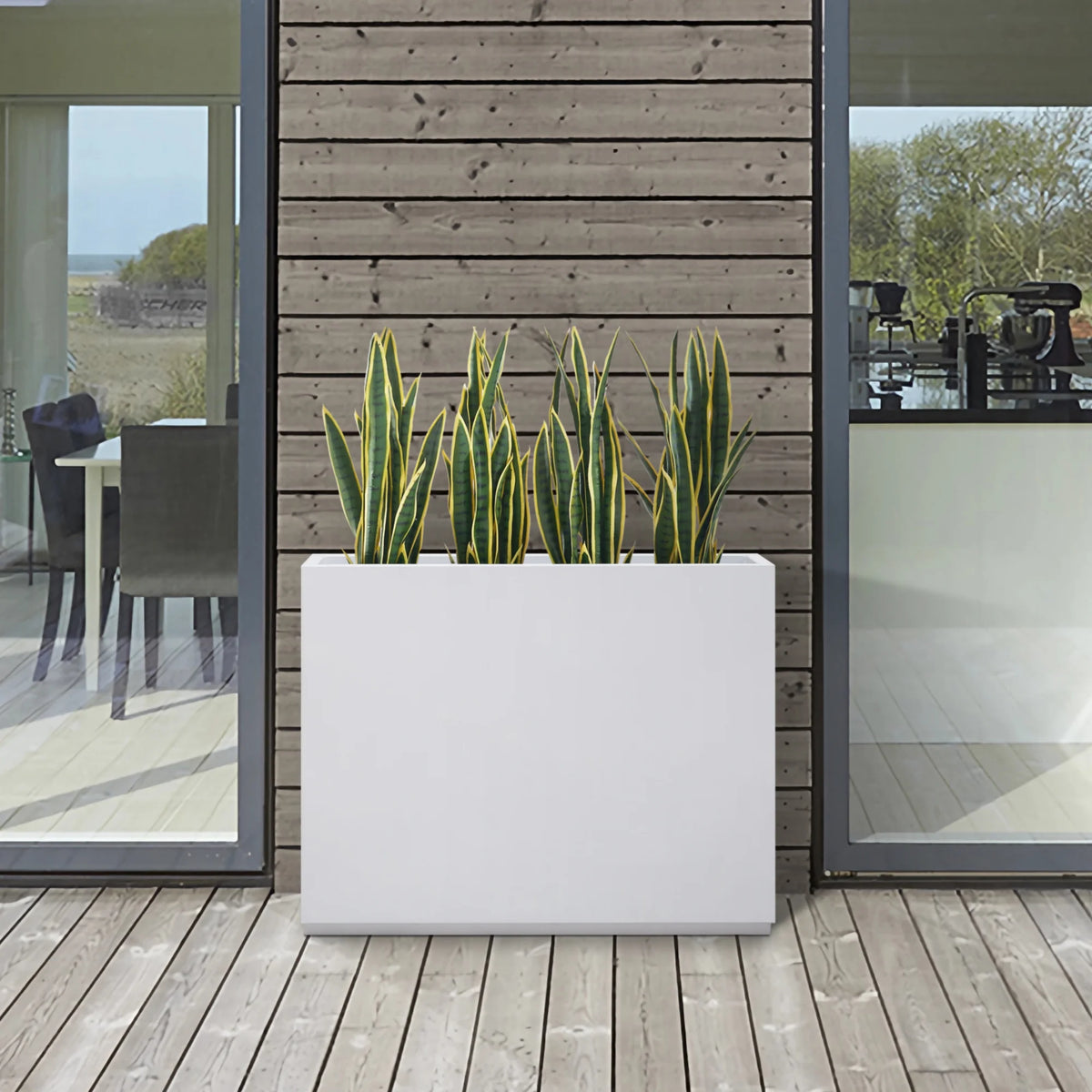 White Metal Planter Box T96058