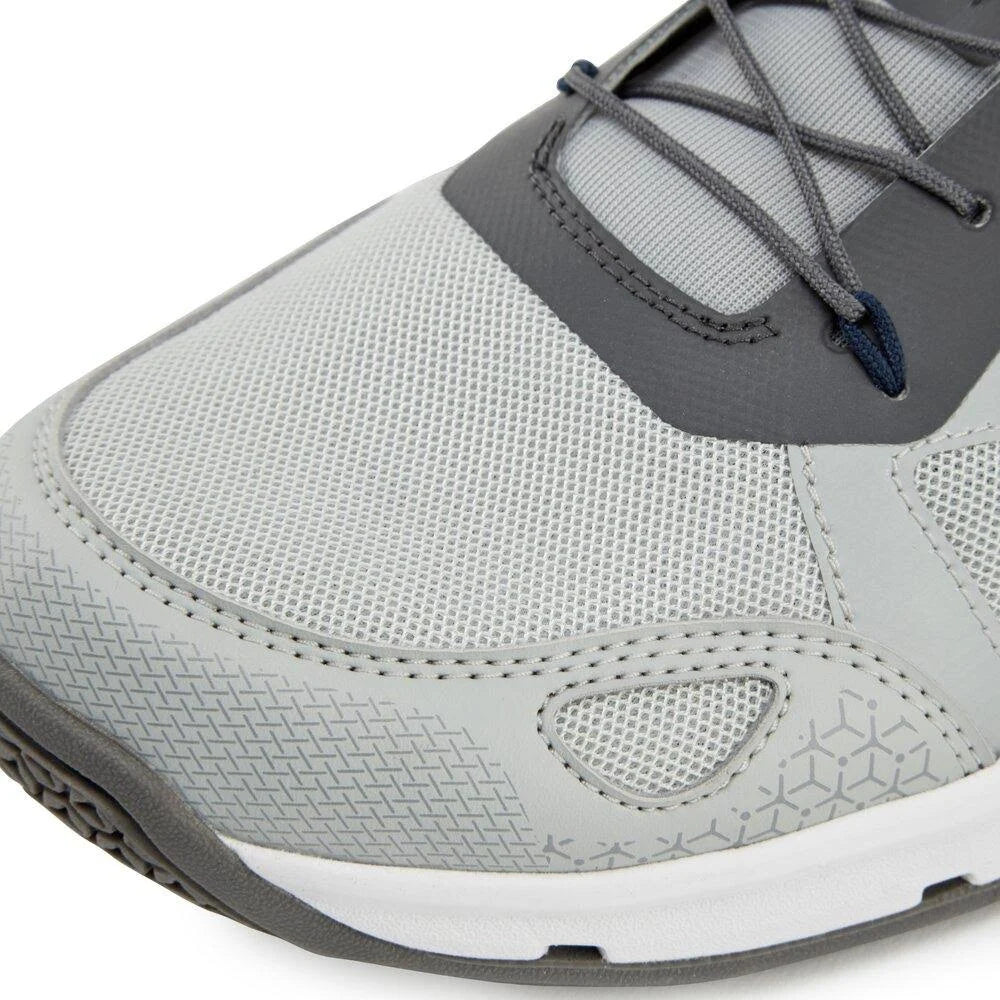 Race Trainer 9 Graphite V8276