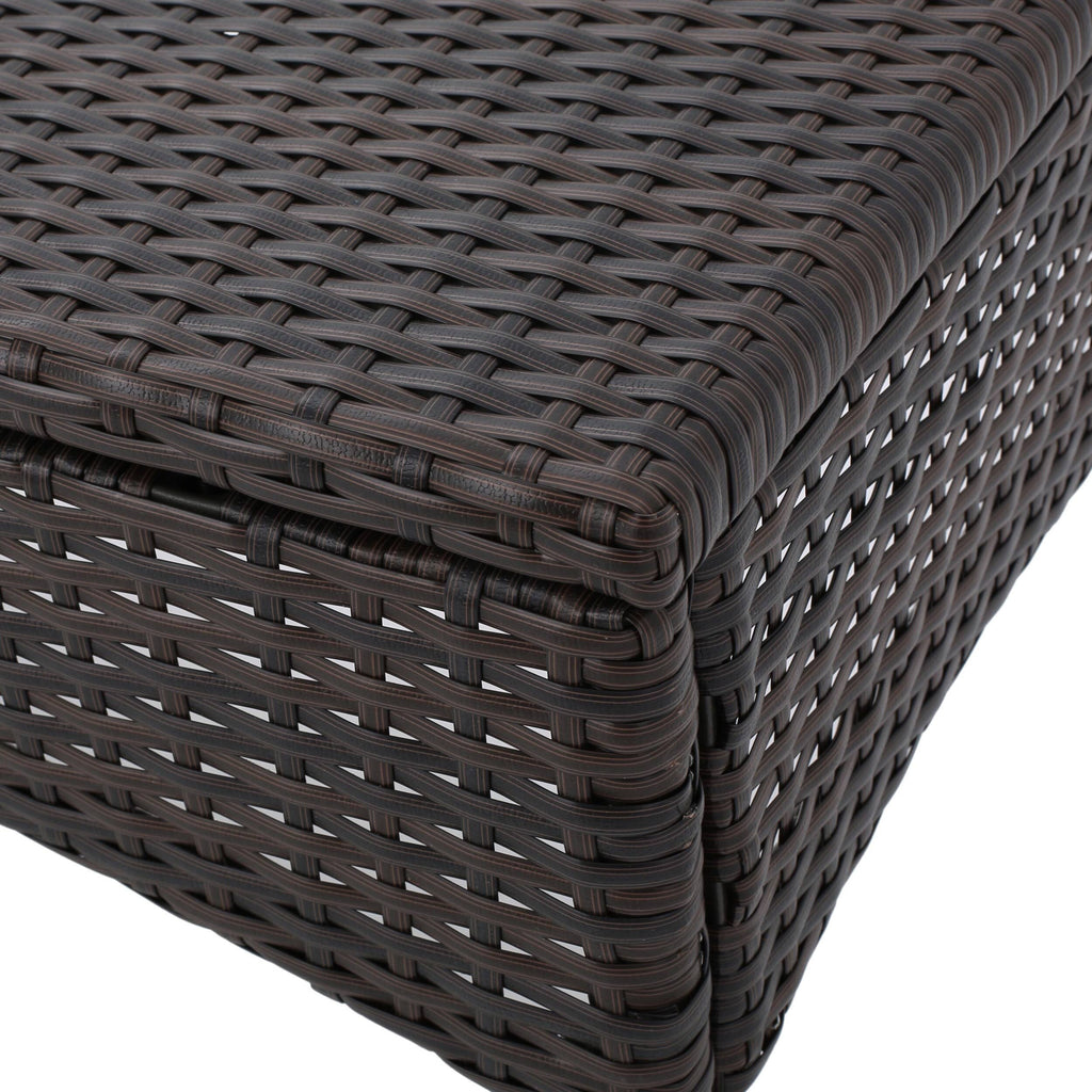 Brown 4pc Wicker Chat Set P196