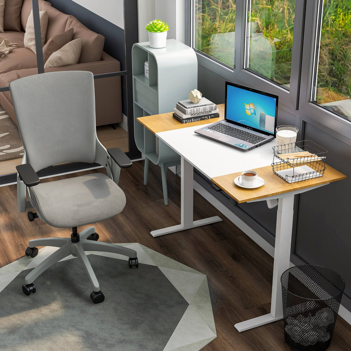 White 2-Piece Desk and Chair Set Q6122
