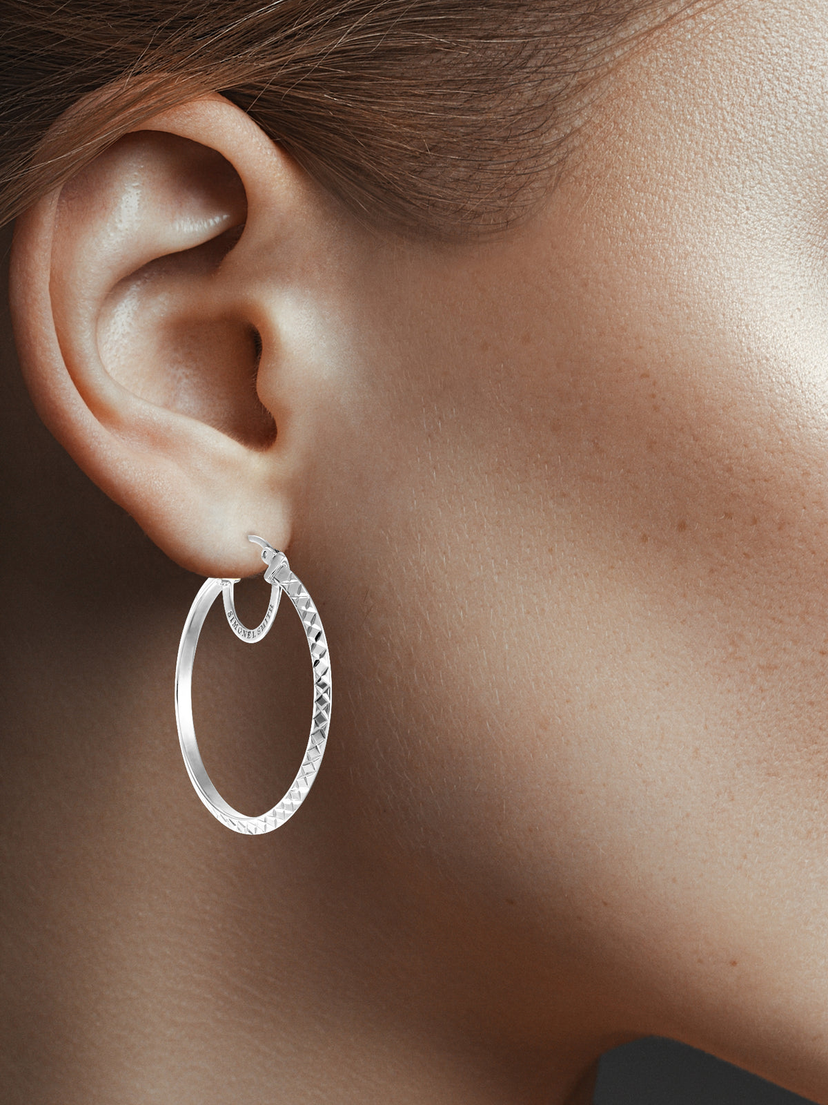 Sterling Silver Diamond Cut Round Hoop Earrings G225