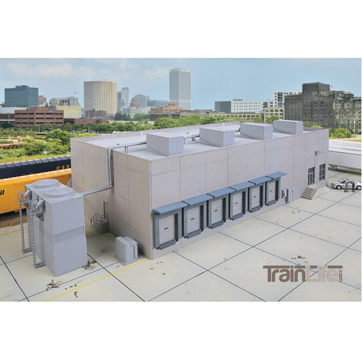 HO Scale Modern Cold Storage Warehouse G740