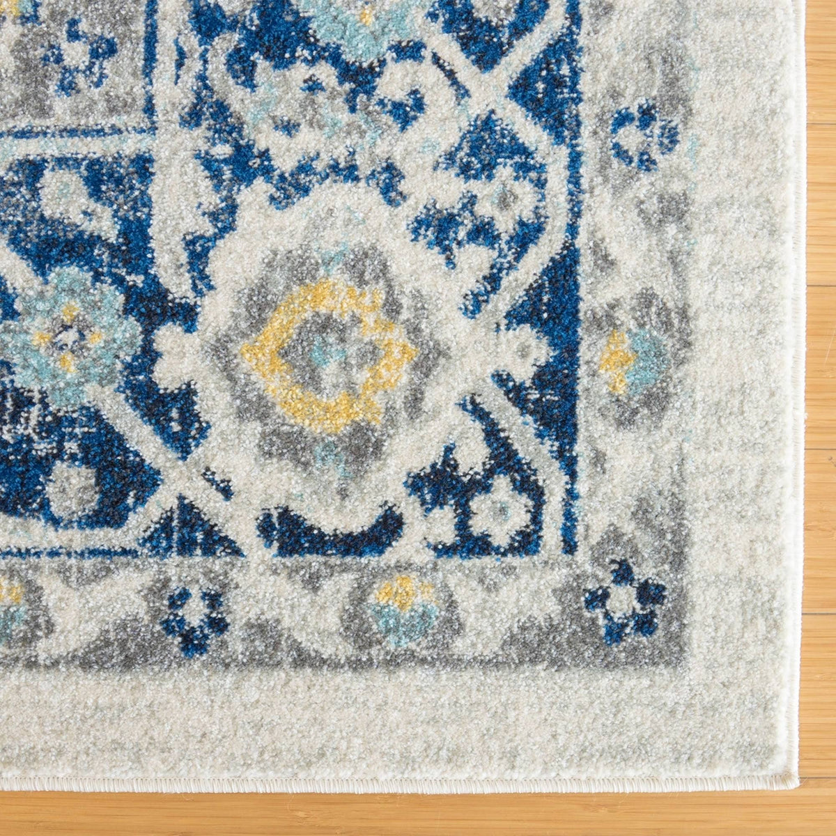 Navy 5 x 7 ft Indoor Area Rug D1257