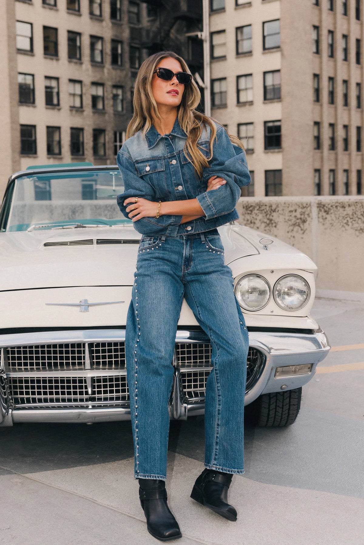 Studded Baggy Jeans C7613