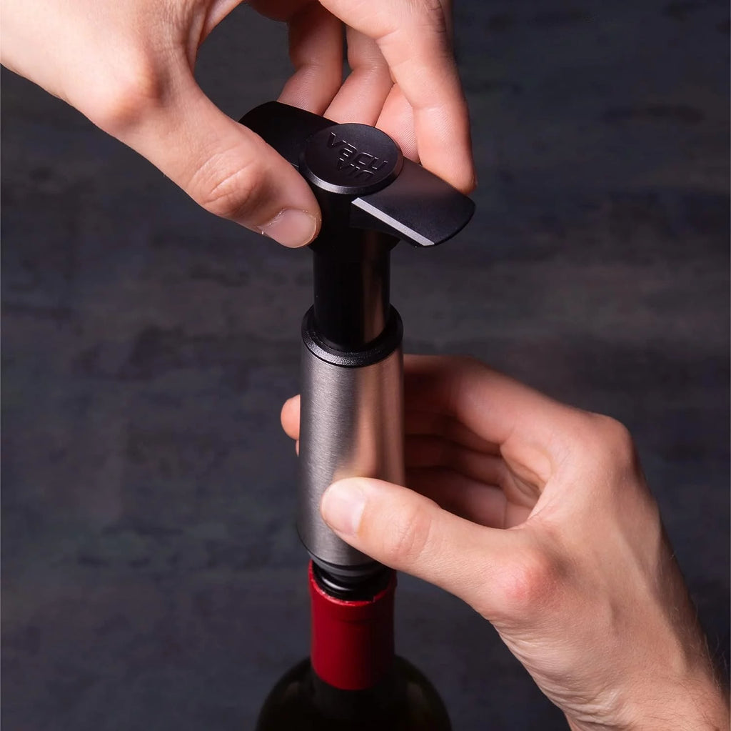 Wine Saver Pump Stainless Steel with Vacuum Wine Stopper V9868