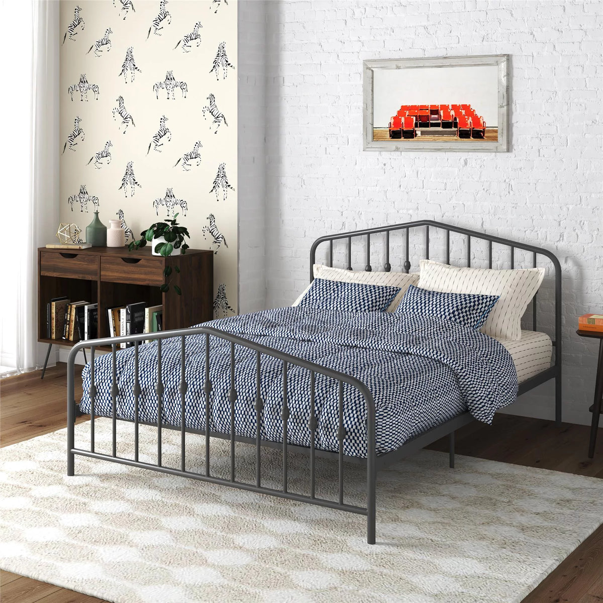 Queen Black Metal Bed E92024