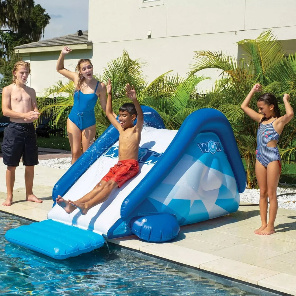 Inflatable Pool Slide with Sprinkler S32966