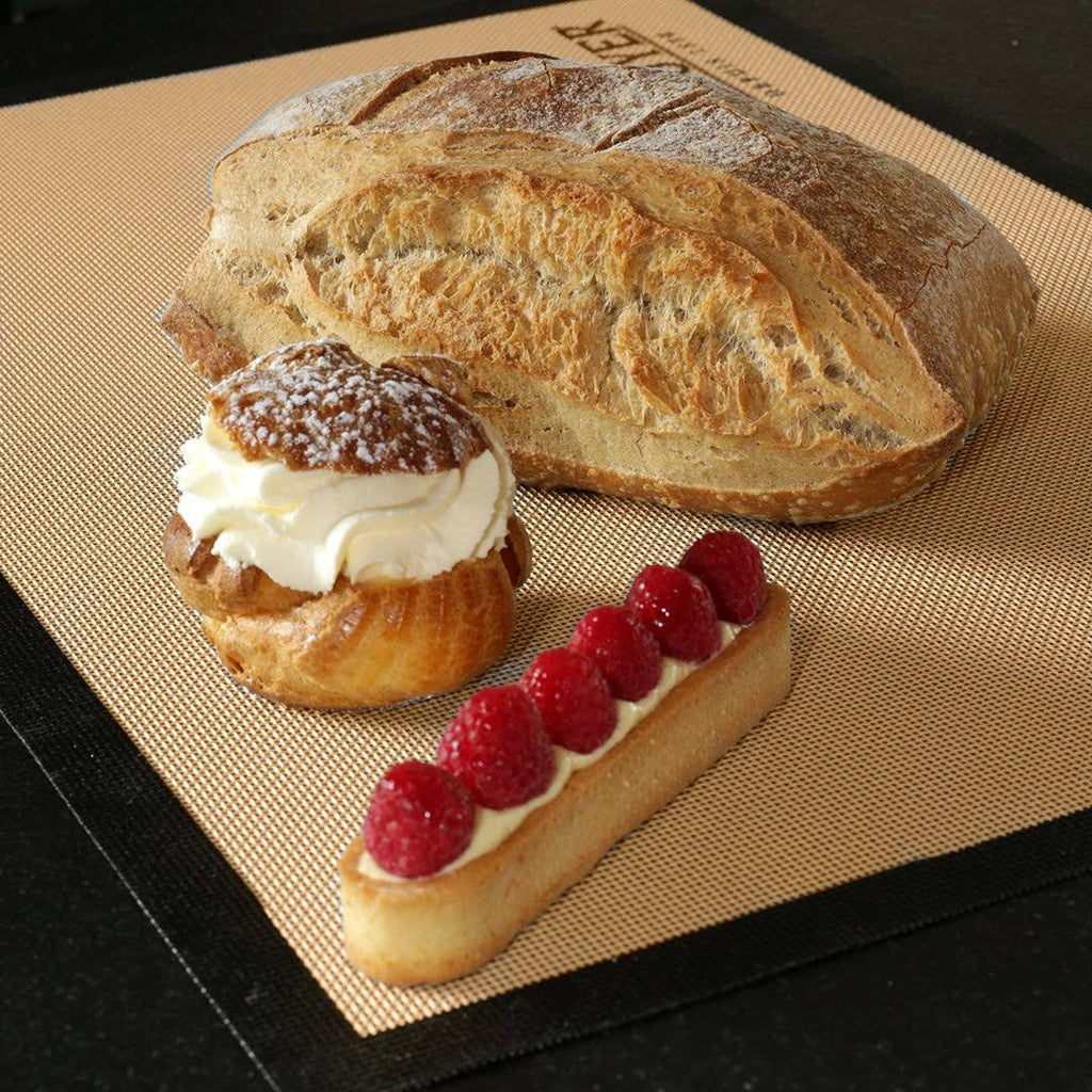 Perforated Silicone Baking Mat K383